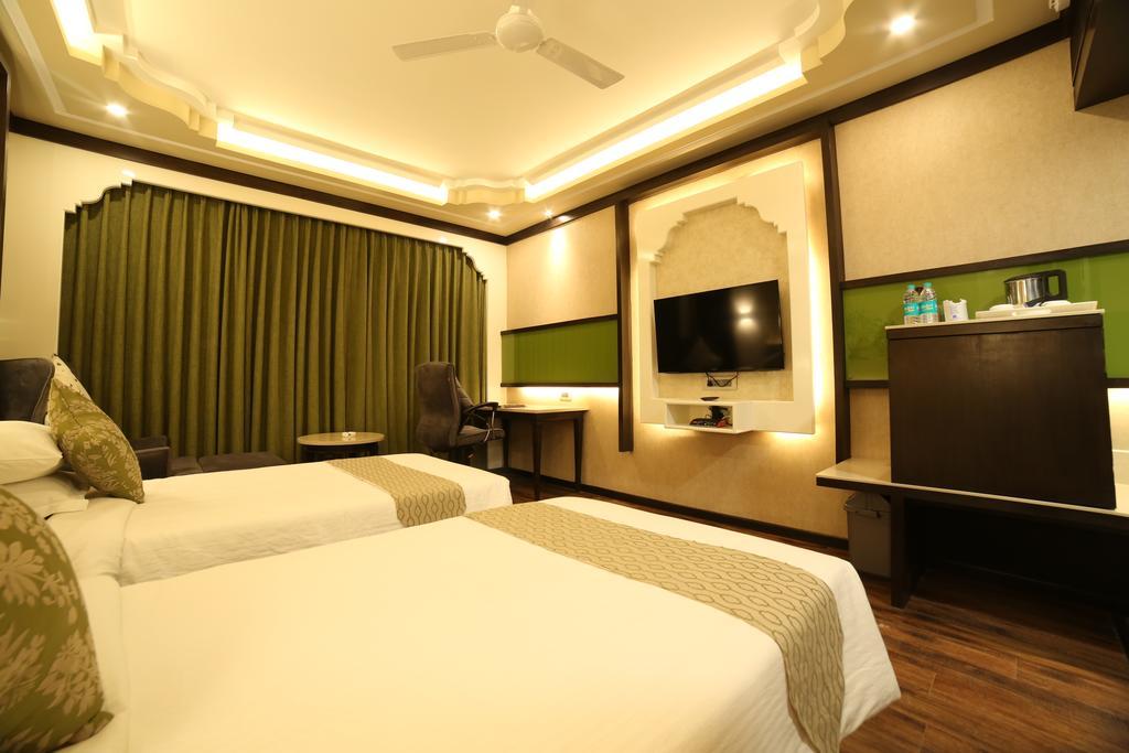 Hotel Basant Vihar Palace Bikaner Extérieur photo