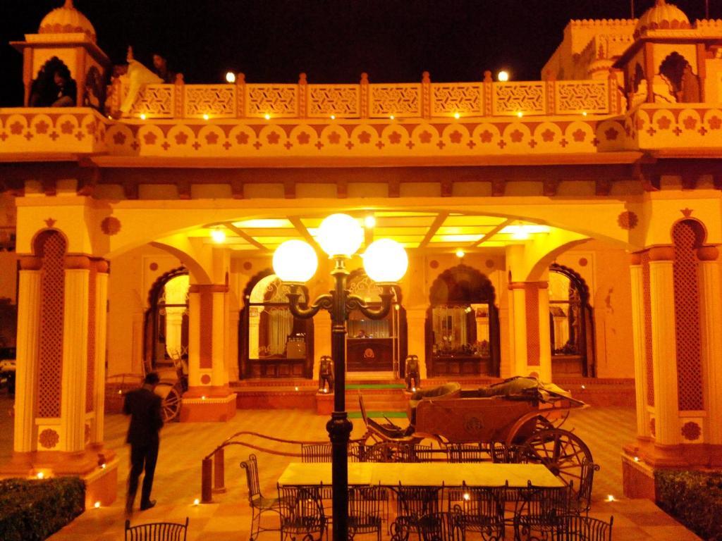 Hotel Basant Vihar Palace Bikaner Extérieur photo