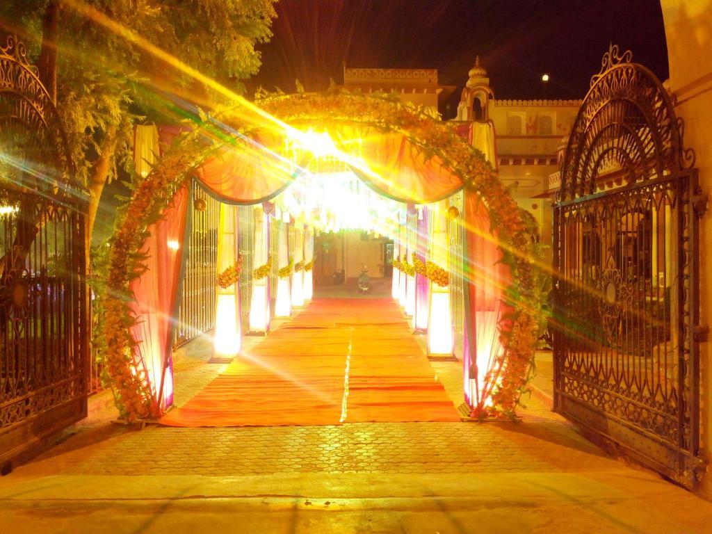 Hotel Basant Vihar Palace Bikaner Extérieur photo