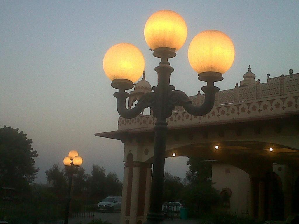 Hotel Basant Vihar Palace Bikaner Extérieur photo